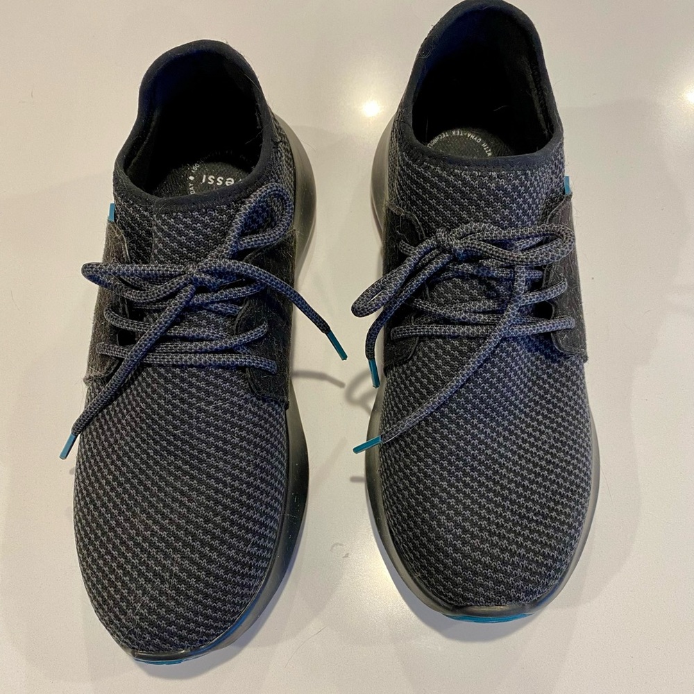 Vessi Womens Everyday Classic Waterproof Shoe Sx 9